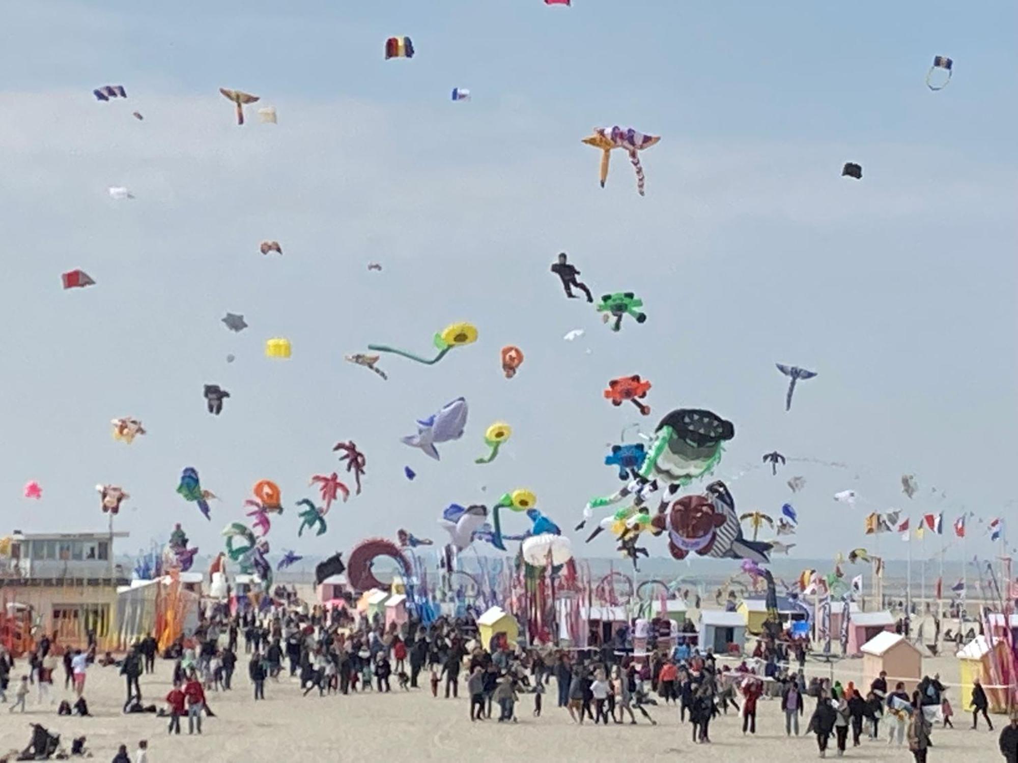 Gite Chti Picard Parking Prive Gratuit Et 100M De La Plage Berck Esterno foto