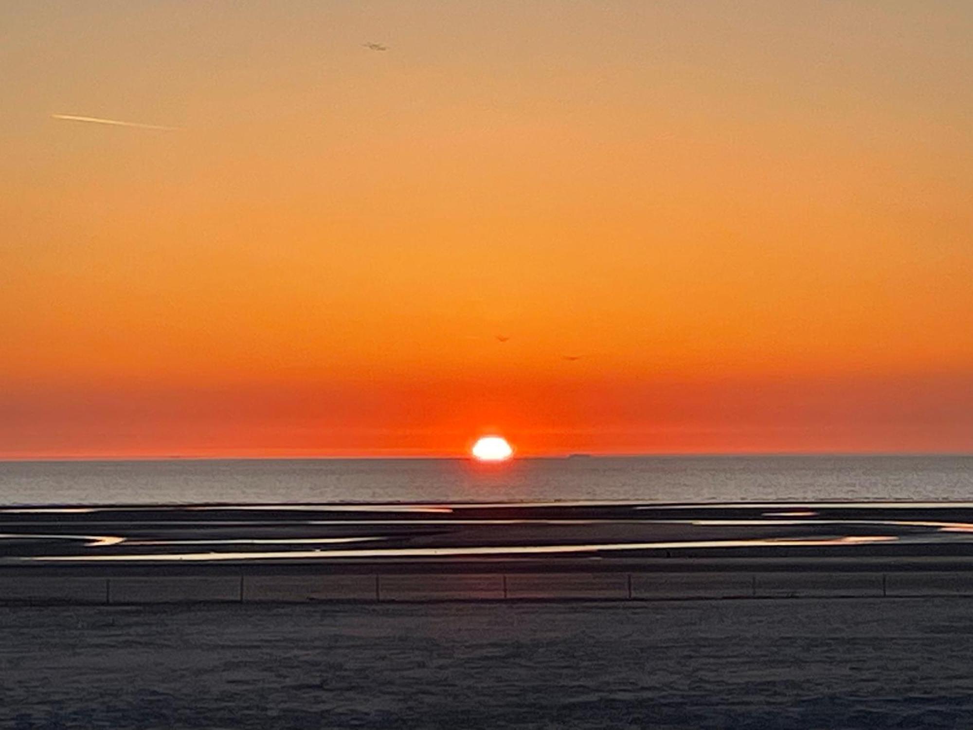 Gite Chti Picard Parking Prive Gratuit Et 100M De La Plage Berck Esterno foto